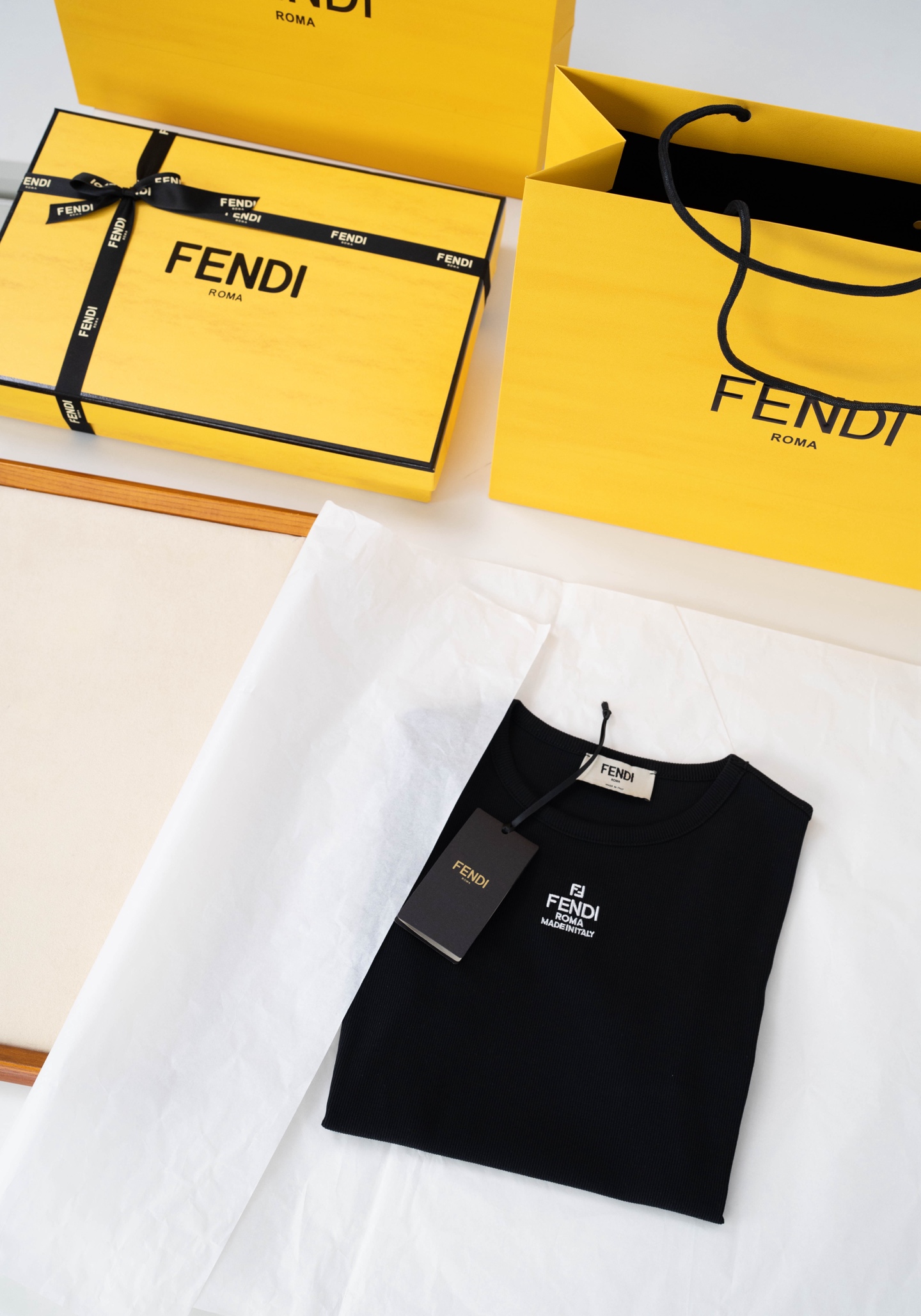 Футболка Fendi