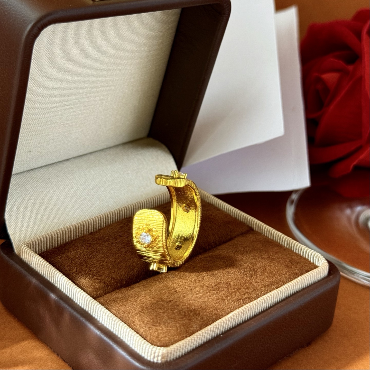 Brass 18k Gold Open Ring Sculpture with Round-Drive Metallic Sense – BC80 p172 - 图片 5