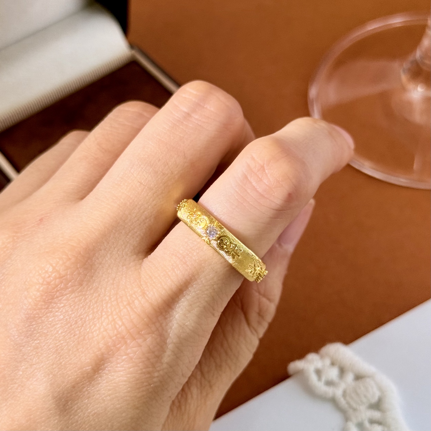BC80 Butcherati-Style Diamond Open Ring in Brass Material with 18K Gold - 图片 8