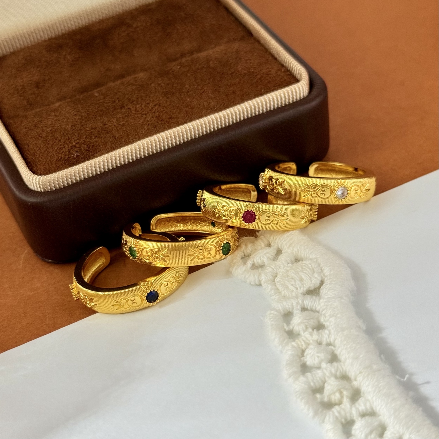 BC80 Butcherati-Style Diamond Open Ring in Brass Material with 18K Gold - 图片 3