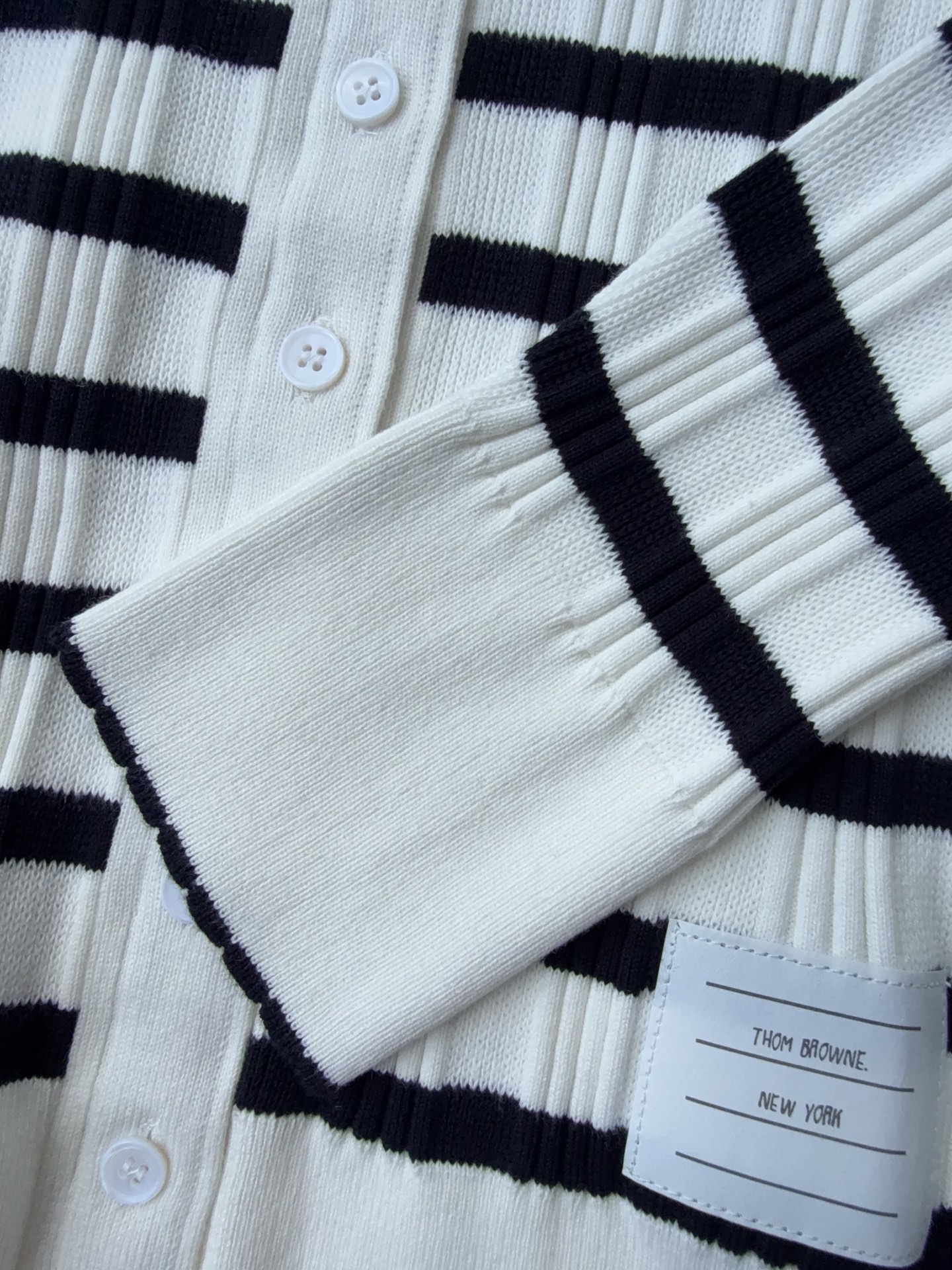 톰브라운 여성 가디건 131586 Thom Browne Cardigan 썸네일 이미지