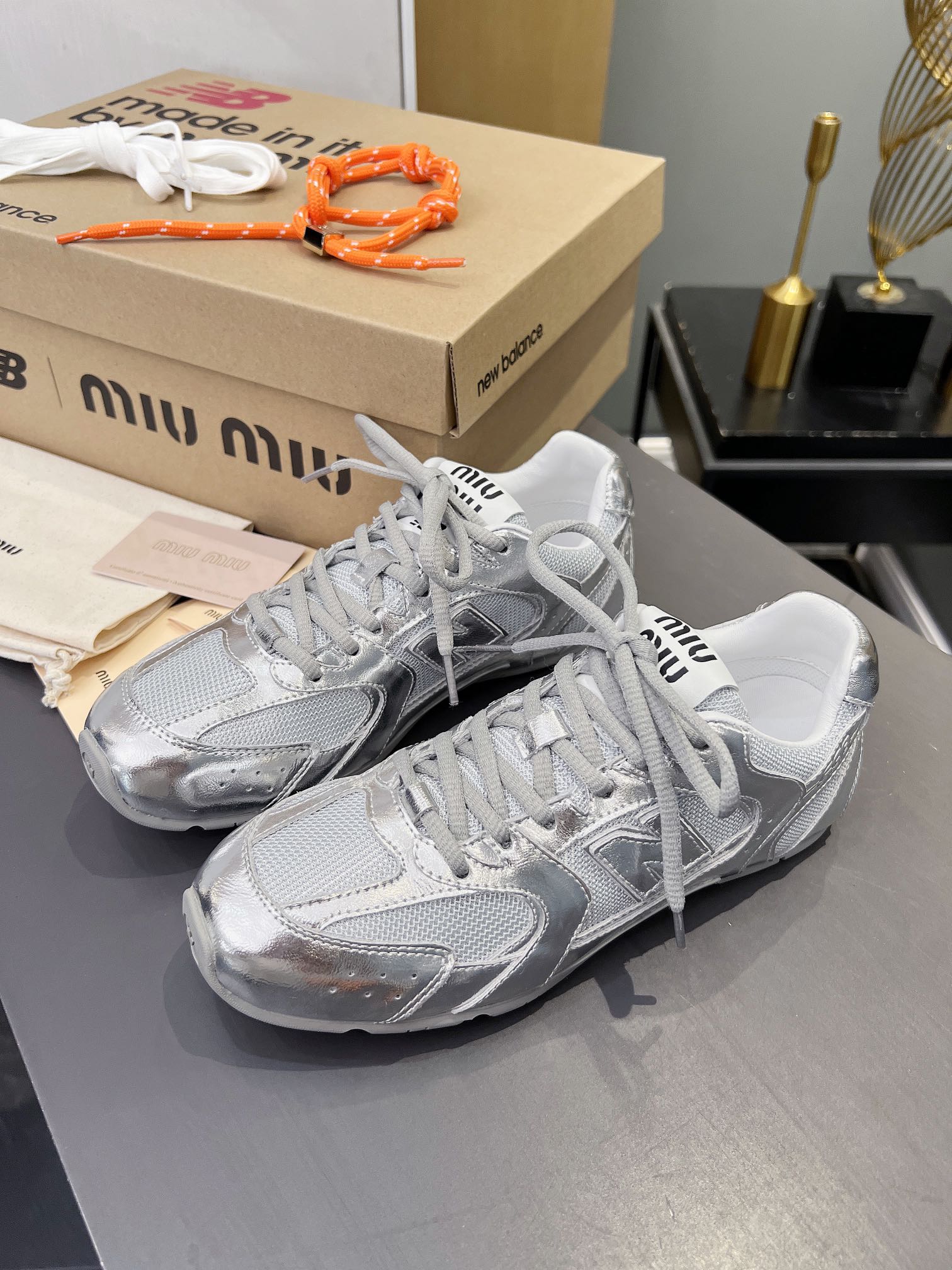 Miu Miu x New Balance 530 Silver Sneakers - Limited Edition Collaboration 8 i1719367646 7552 6