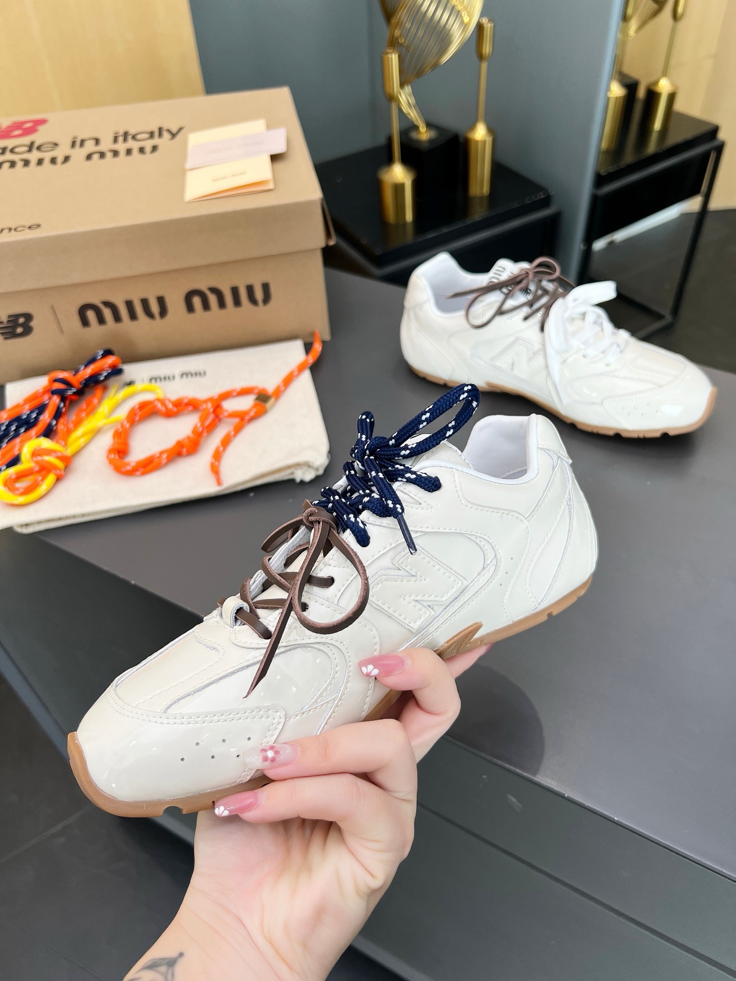 Miu Miu x New Balance 530 Sneakers - Leather Upper, Rubber Sole 7 i1735560255074 327 0 5
