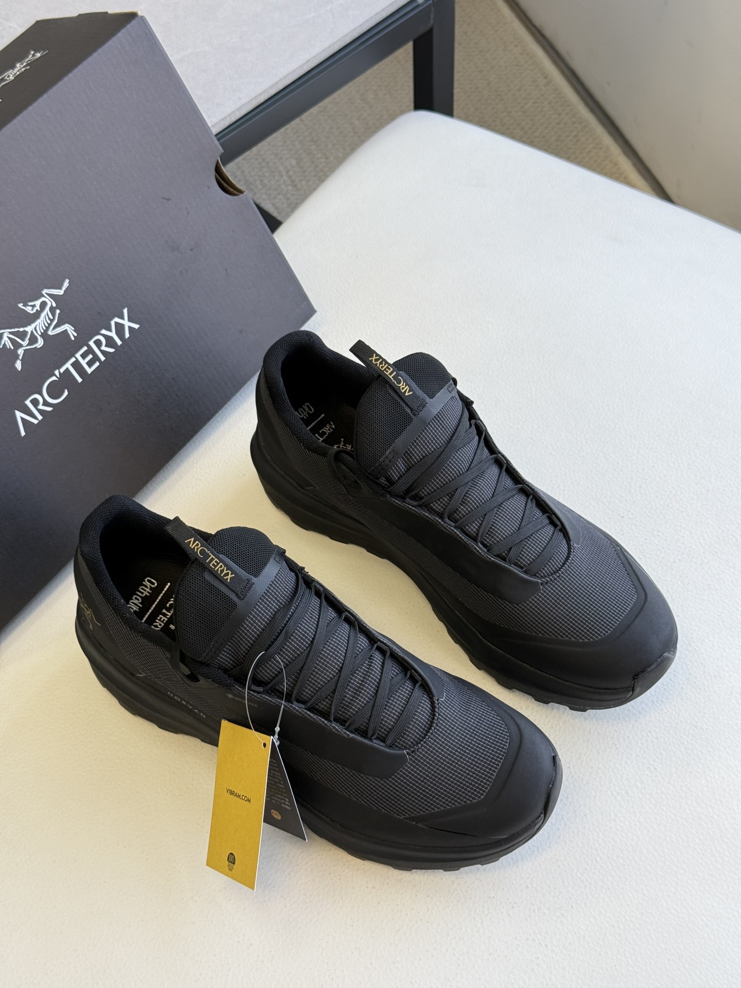 NO:271600,Black, 39-44 yards, pure original,19860909黑色、39-44码,纯原,,Men's shoes