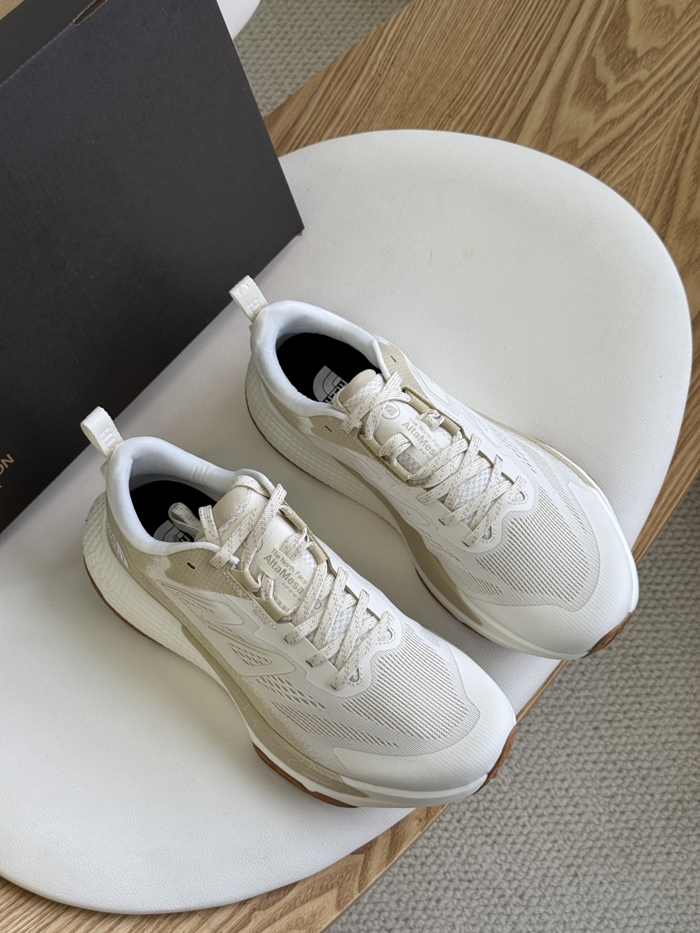 NO:271648,White, 40 41 42 43 44 codes, pure original,19860909白色、40 41 42 43 44码,纯原,,Men's shoes