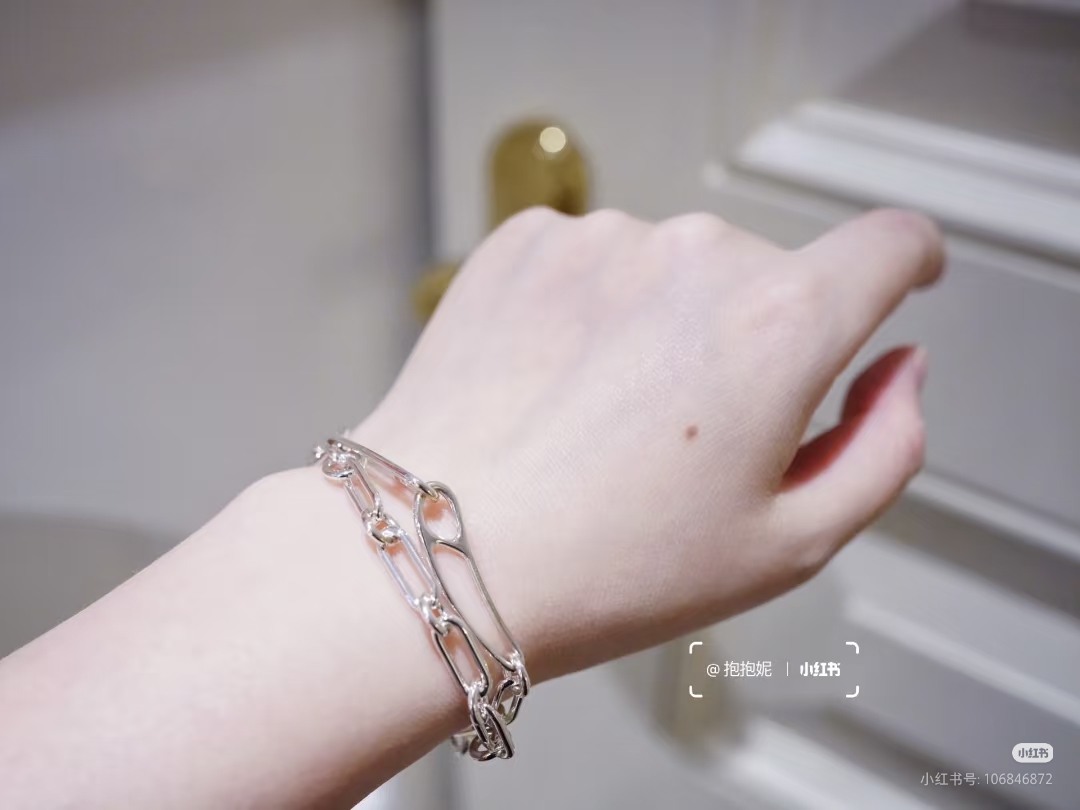 Hermès 爱马仕别针手链