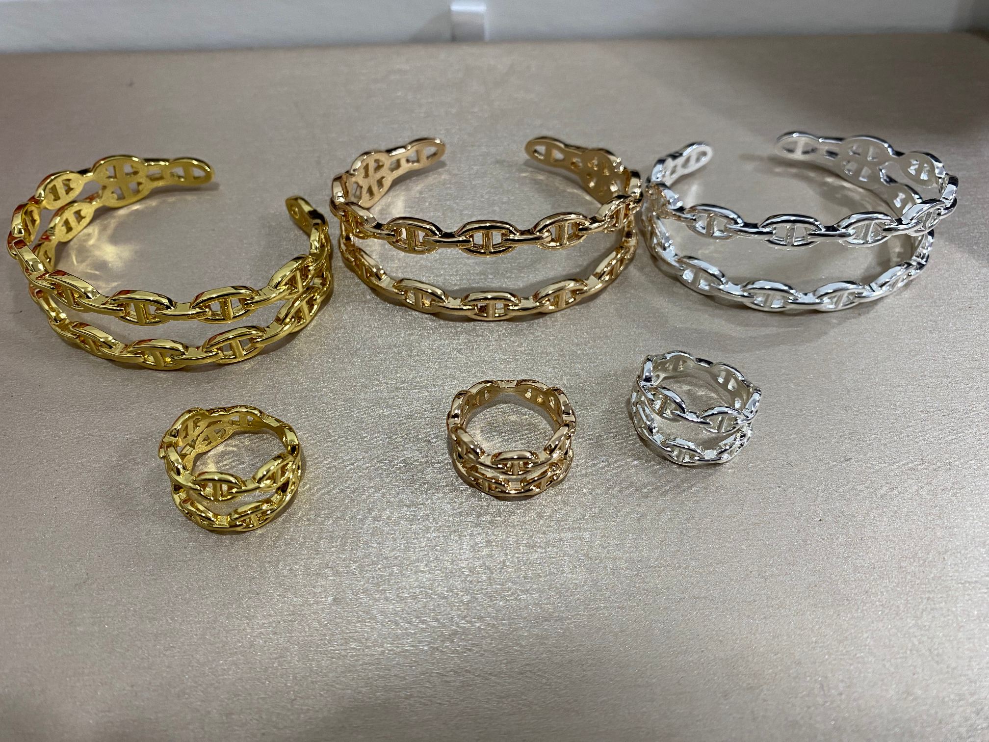 Hermès 爱马仕双圈猪鼻子戒指 三色678码