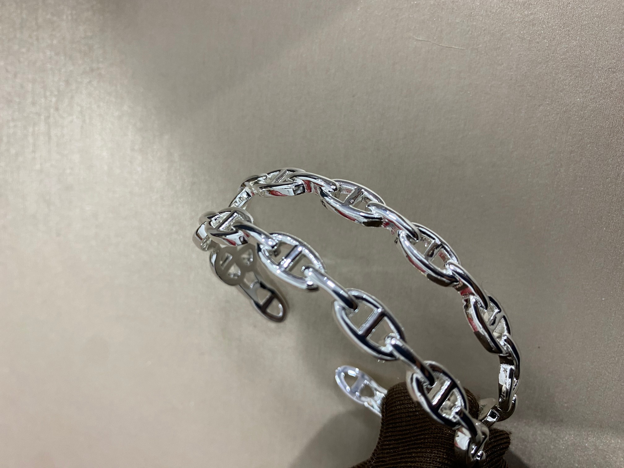 Hermès 爱马仕新款双圈开口猪鼻子手镯三色