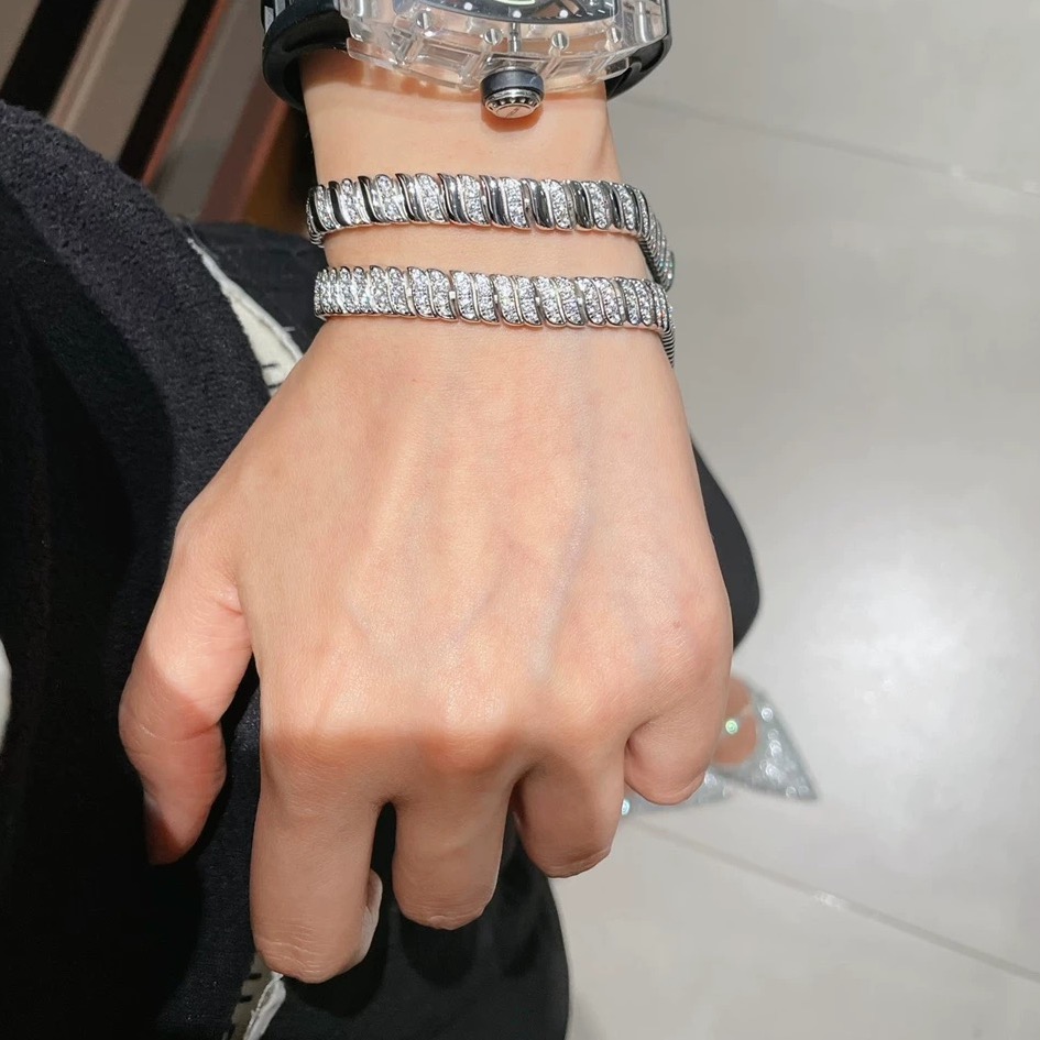 Chanel Haute Joaillerie Fine Jewelry Earrings Necklace Ring Ref 8