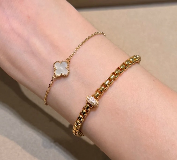 Givenchy Haute Couture Haute Couture Fine Jewelry Necklace Bracelet Ring 4