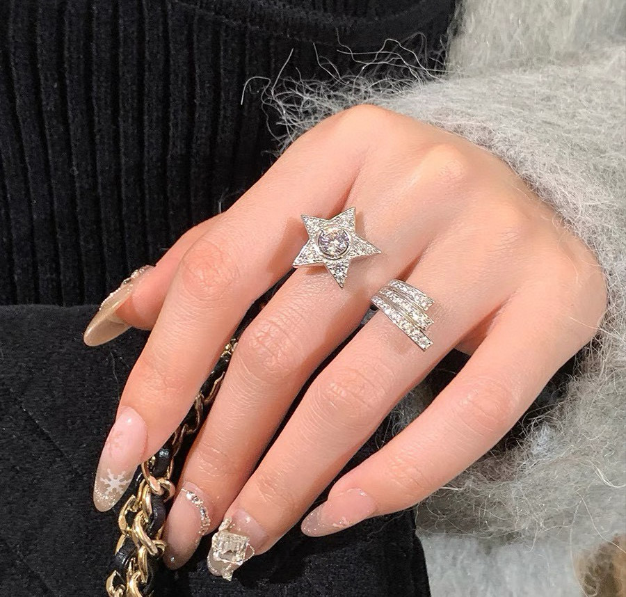 Chanel Haute Joaillerie Fine Jewelry Earrings Necklace Ring Ref 4