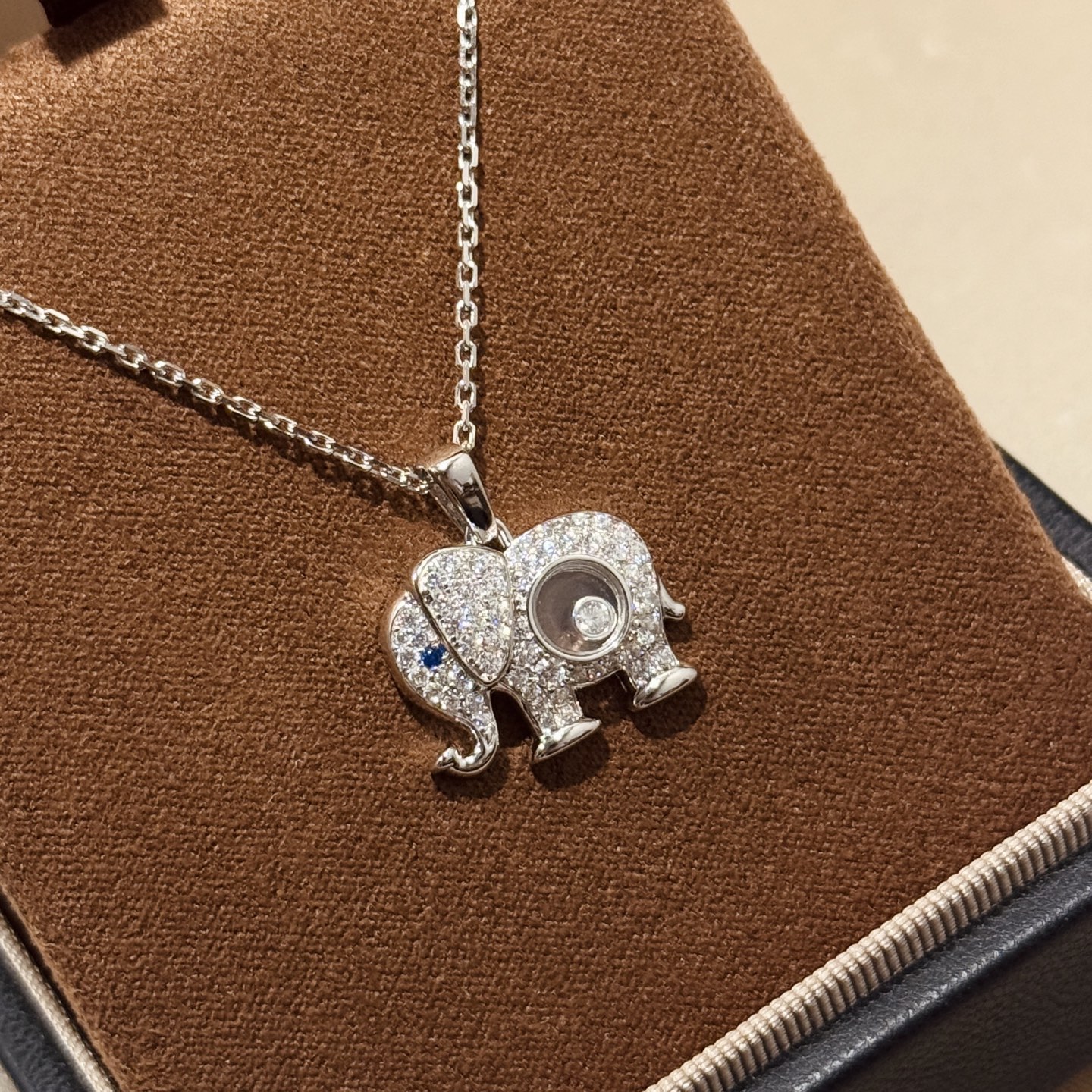 Van Cleef & Arpels Haute Couture Haute Couture Fine Jewelry Necklace