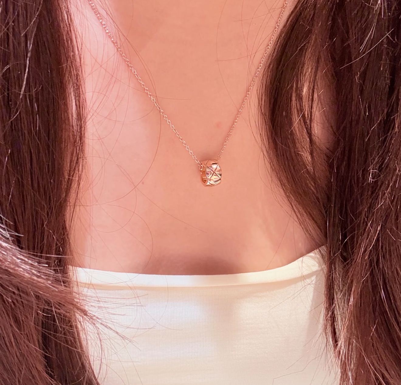 Chanel S0044 小香家 Coco Crush新款 菱格 圆圈 光面项链 延续了第一代Coco Crush项链的设计感