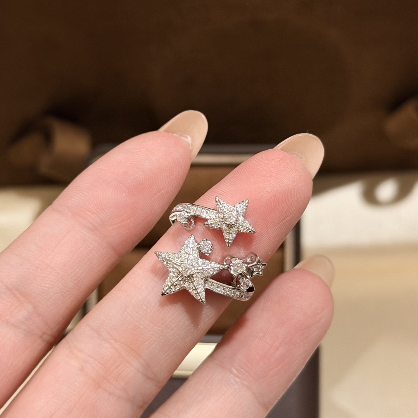 Chanel A2123 小香新款 五角星 双星戒指 精工打造S925纯银材质电镀厚金 不褪色不过敏 开口均码可调节 纯银戒指