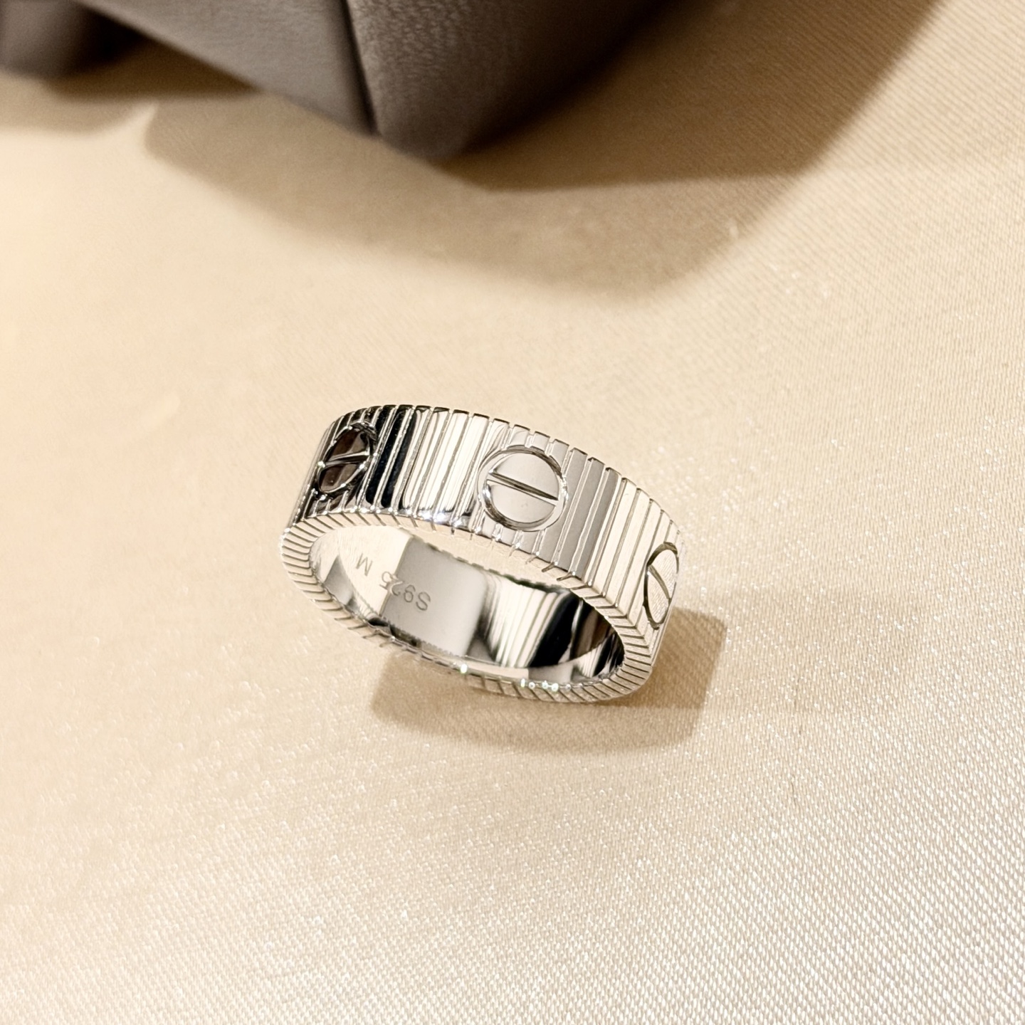 Кольцо 175 A6877