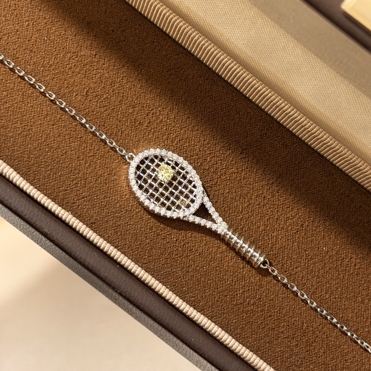Hermès A7126 独立设计师款 火爆中古风 黄钻 网球拍 镂空手链 项链 个性十足 运动达人 款 高端定制925纯银微镶 工艺 18K镀金 达人 一族 单品 上身超 电镀厚积 铂金色 纯银手链