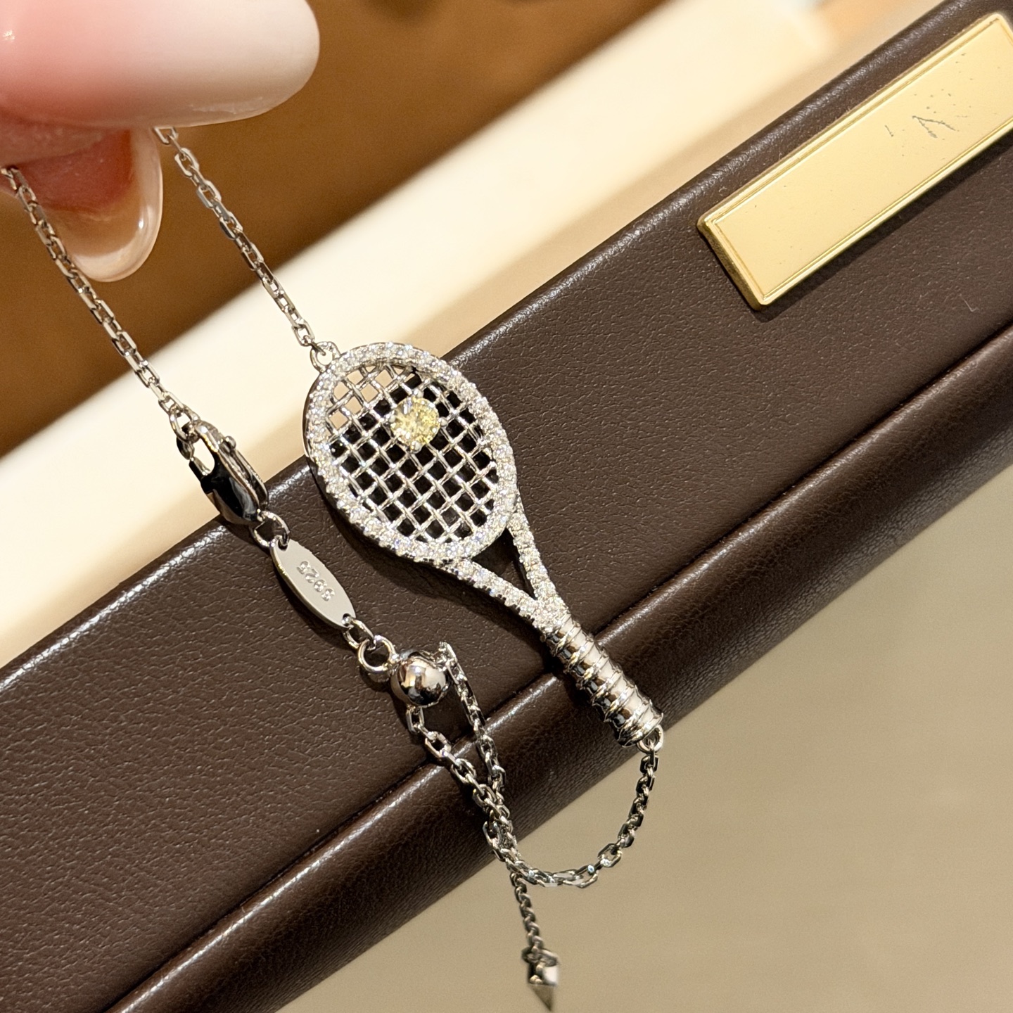 Hermès A7126 独立设计师款 火爆中古风 黄钻 网球拍 镂空手链 项链 个性十足 运动达人 款 高端定制925纯银微镶 工艺 18K镀金 达人 一族 单品 上身超 电镀厚积 铂金色 纯银手链
