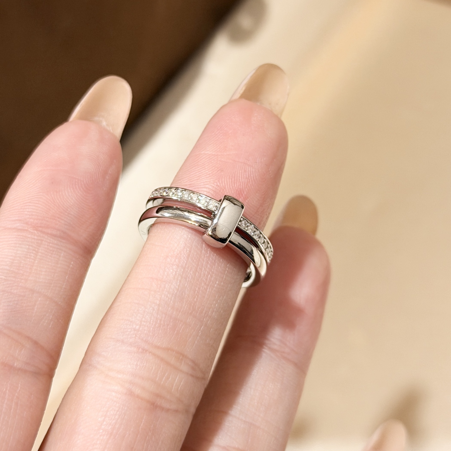 Hermès A7118 宝曼兰朵 珠宝 双环 半钻 戒指 高端定制 重工 高级系列 非常有 感跟设计感