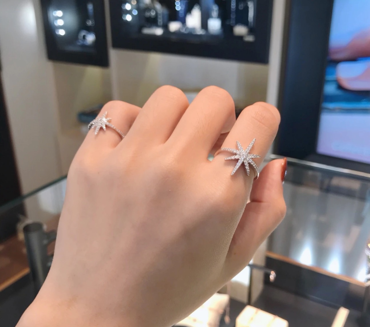Hermès A7177 Monaco 流星系列 八芒星 米字 满钻 戒指 星星 最火爆 上手超美的 精选 进口s925纯银材质电镀厚金 一致纯银材质 678码齐 铂金色 纯银戒指