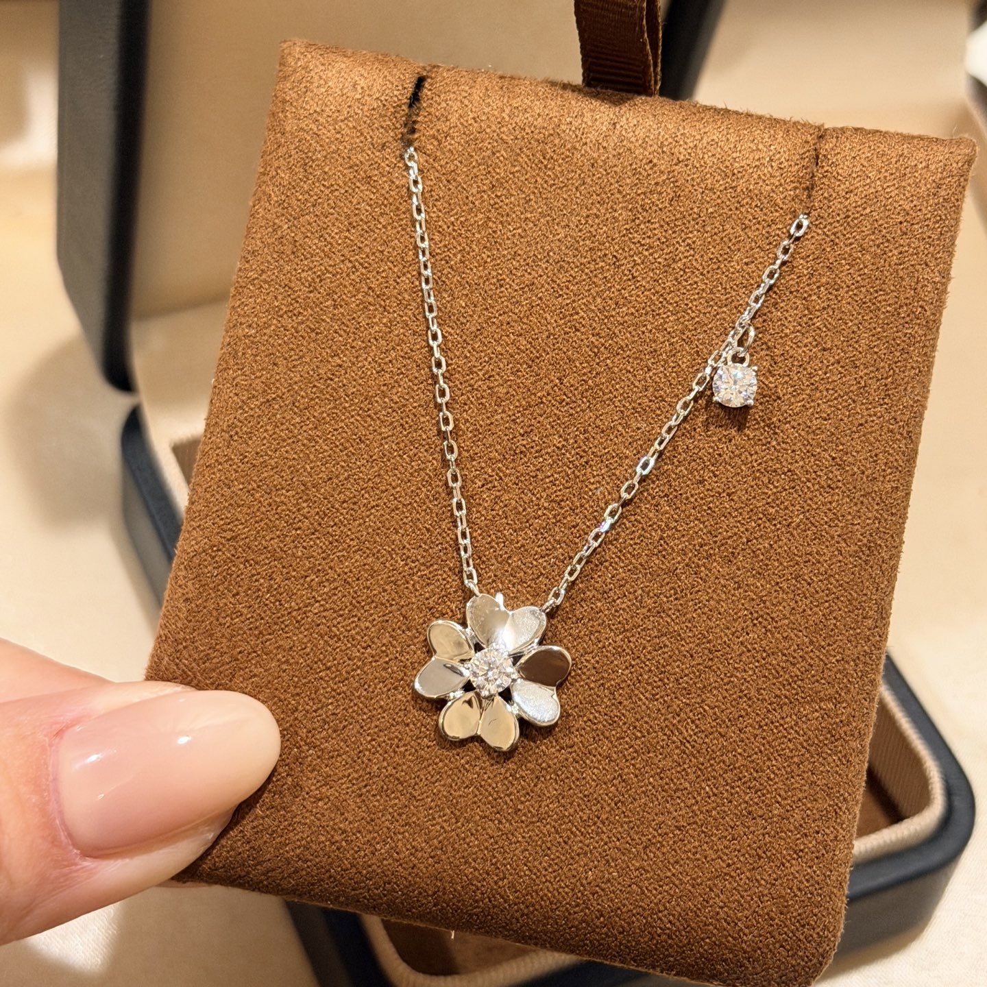Audemars Piguet Haute Couture Haute Couture Fine Jewelry Necklace 9