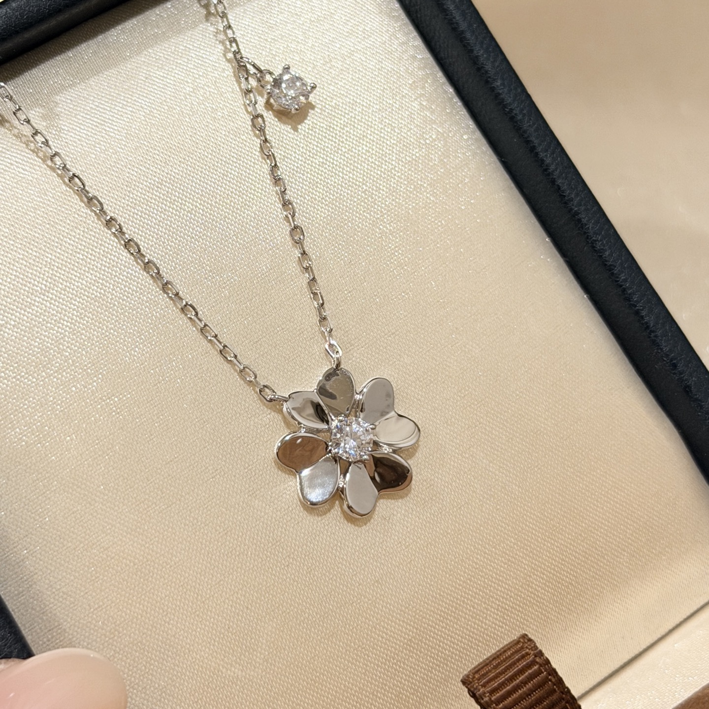 Audemars Piguet Haute Couture Haute Couture Fine Jewelry Necklace 8