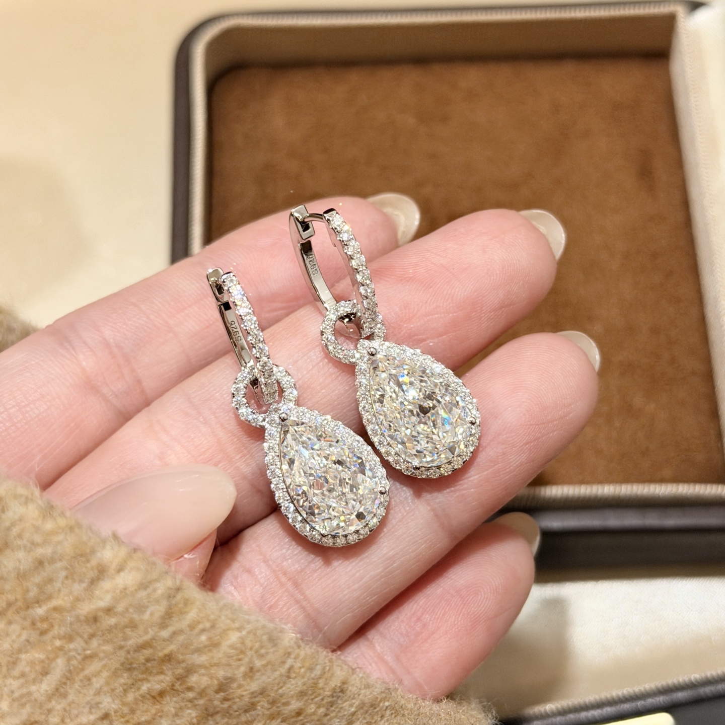 普拉达 Prada 高定典藏高定典雅奢华珠宝首饰项链手链戒指 #BB0330FC 4