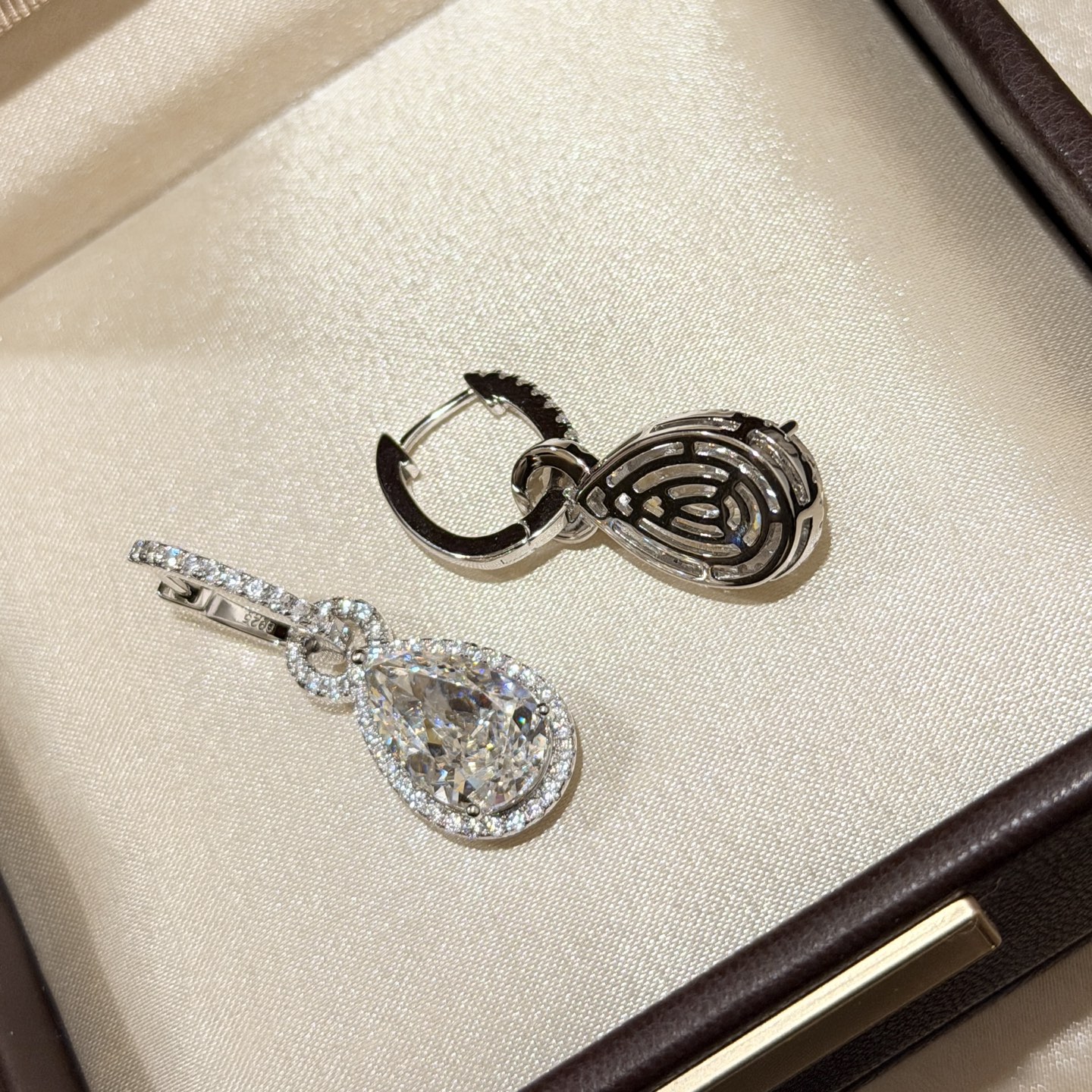 普拉达 Prada 高定典藏高定典雅奢华珠宝首饰项链手链戒指 #BB0330FC 6