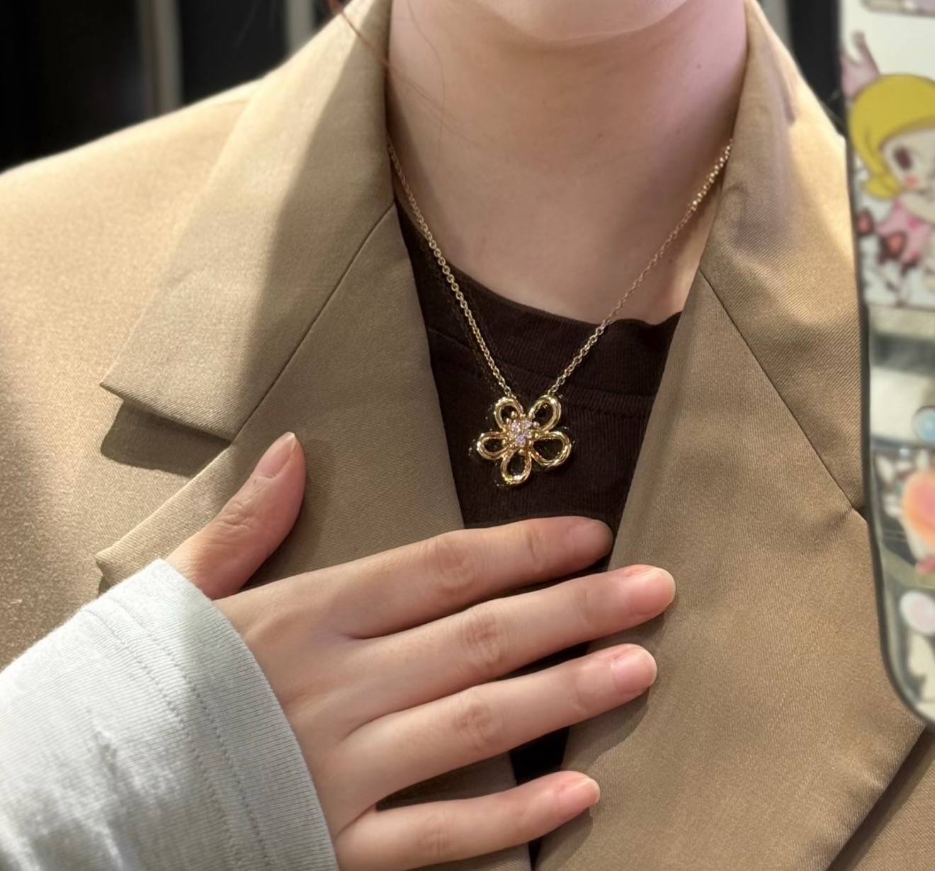 【精工版本】👑梵克雅宝新款 🌼花朵 大花光面项链 奢侈 高碳钻满钻 项链 完美演绎大牌范儿 360°无死