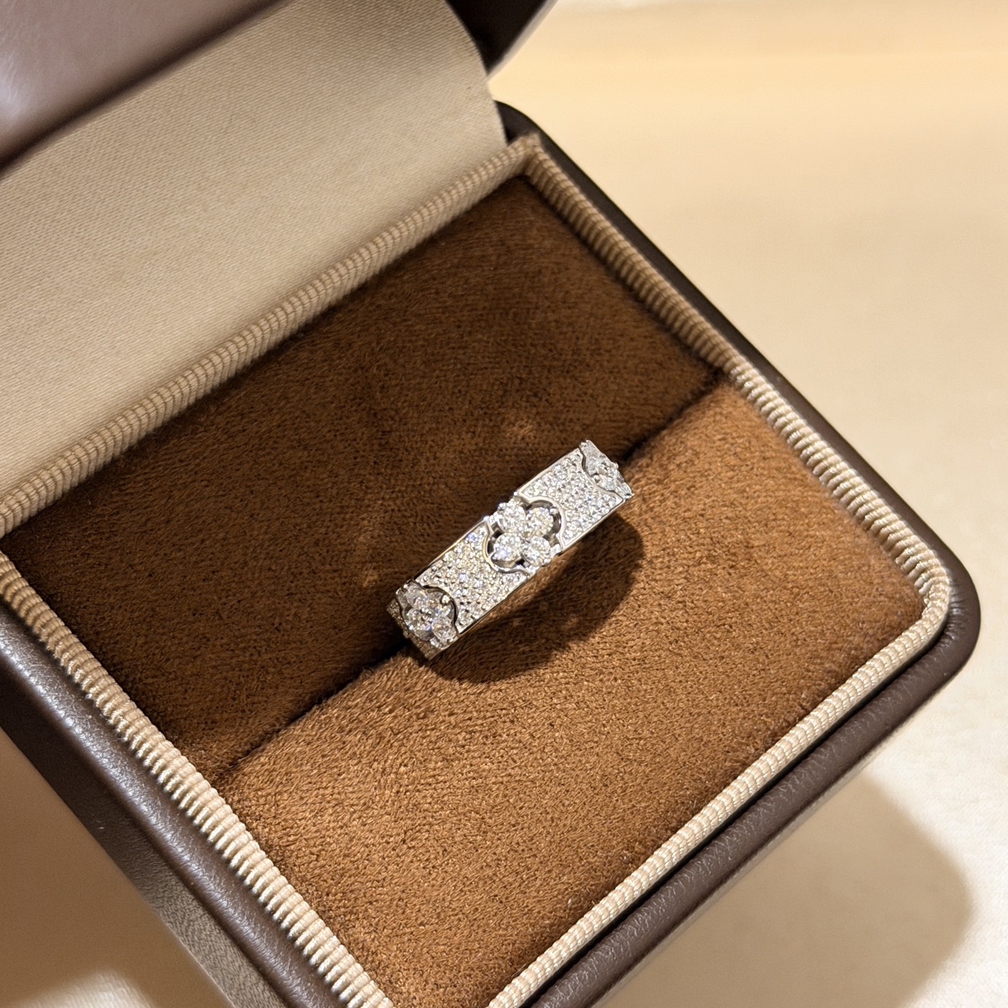 Rolex Haute Couture Haute Couture Fine Jewelry Necklace Bracelet Ring