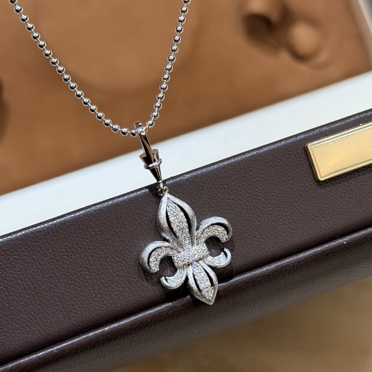 Chrome Hearts A7463 独立设计师 火爆新款 克罗心元素 船锚 满钻 拉丝 项链 是一个体现 潮流 个性 通体精选进口925纯银材质