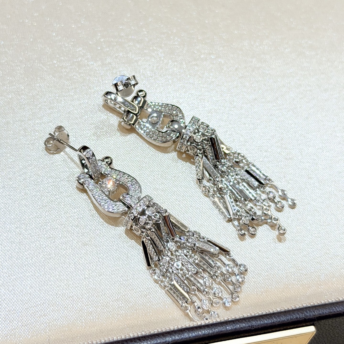 Chanel Haute Joaillerie Fine Jewelry Earrings Necklace Ring Ref.7FAE5F95 8