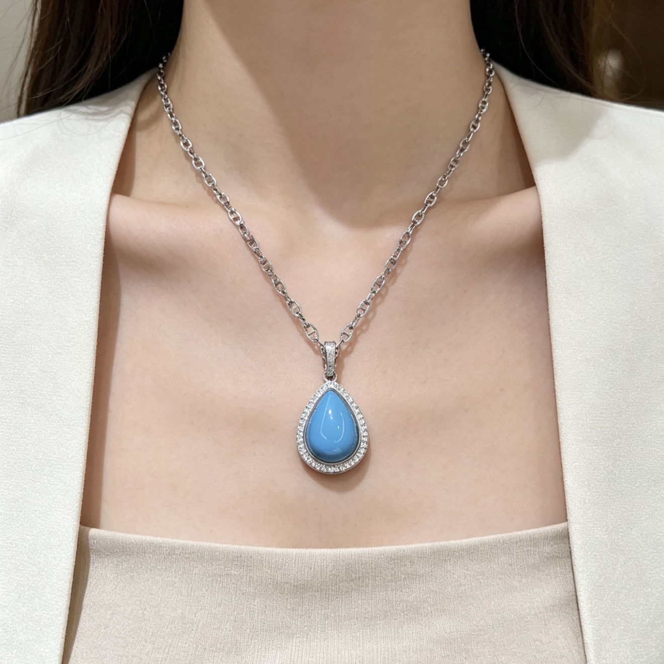 Jacquemus Haute Couture Haute Couture Fine Jewelry Necklace Bracelet 3