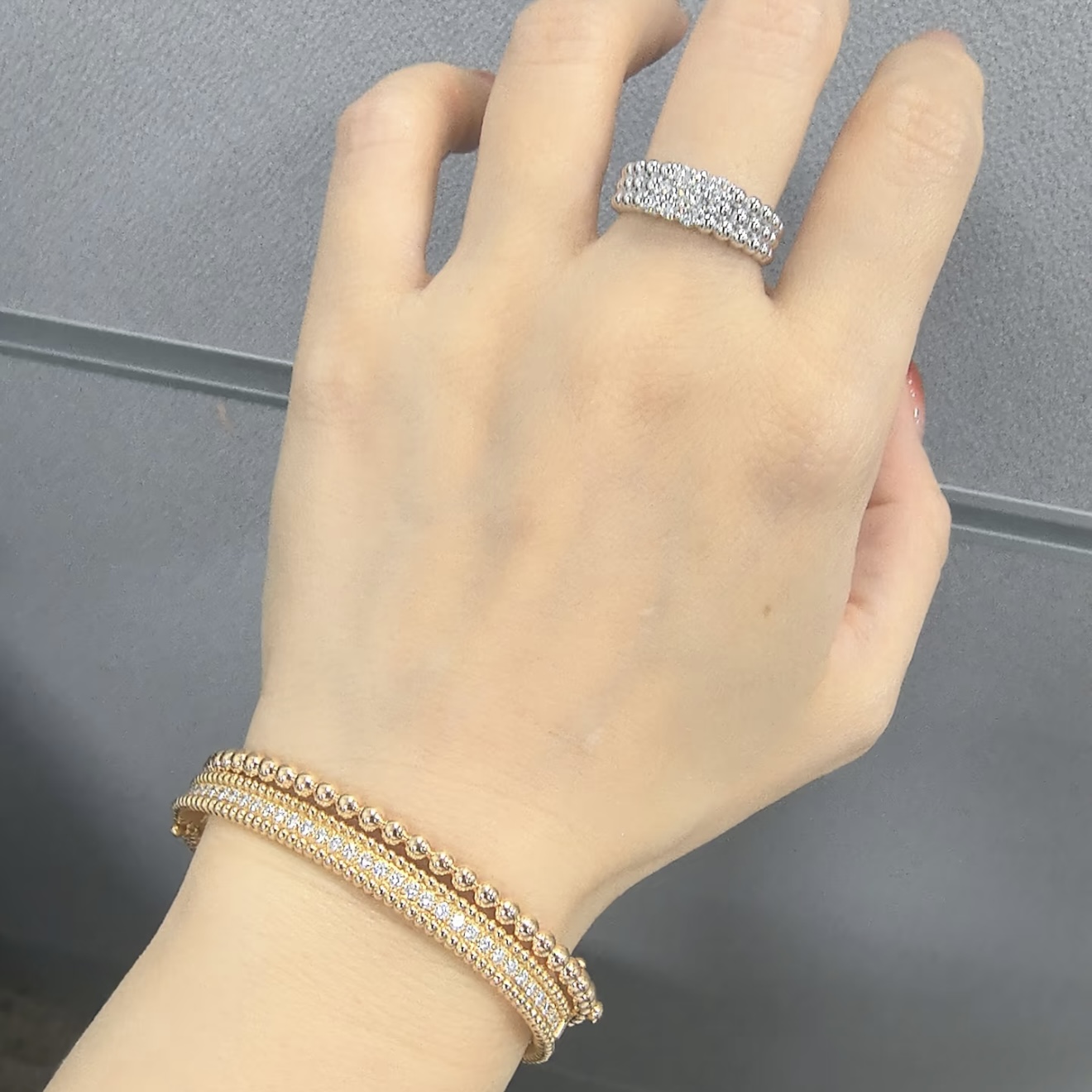 Omega Haute Couture Haute Joaillerie Fine Jewelry Earrings Necklace Ring 3