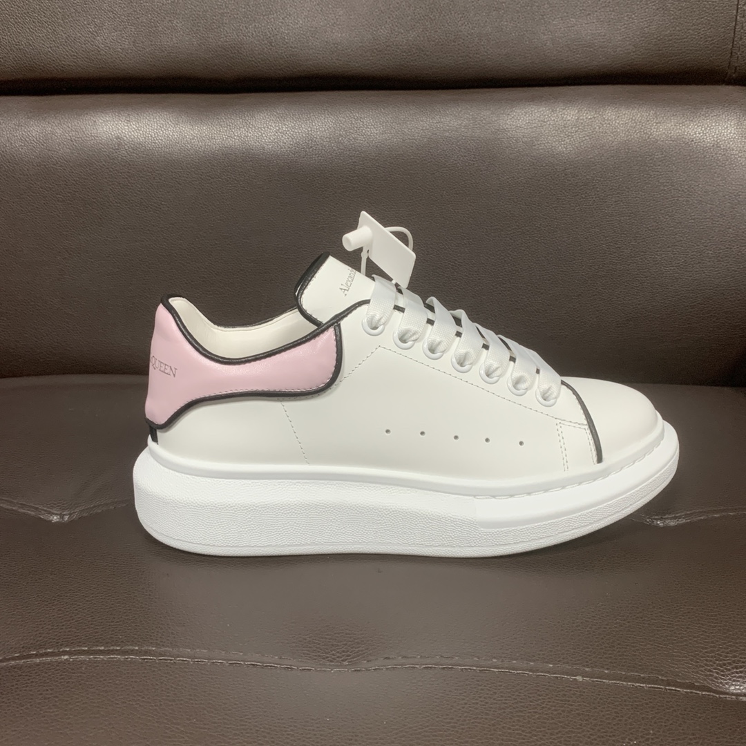 Professional McQueen Factory. Top version. couple models AlexanderMcQUEEN high