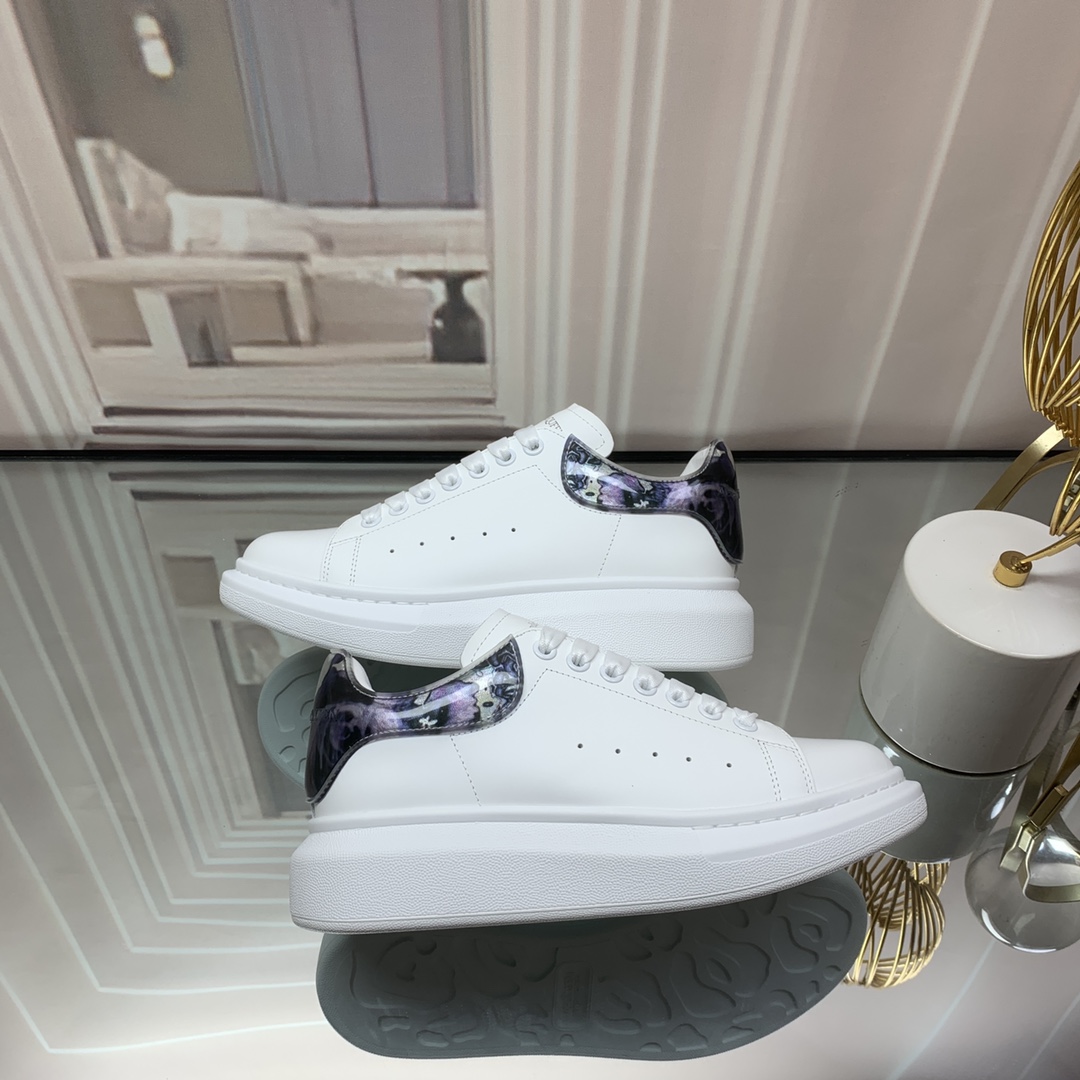 Professional McQueen Factory. Top version. couple models AlexanderMcQUEEN high
