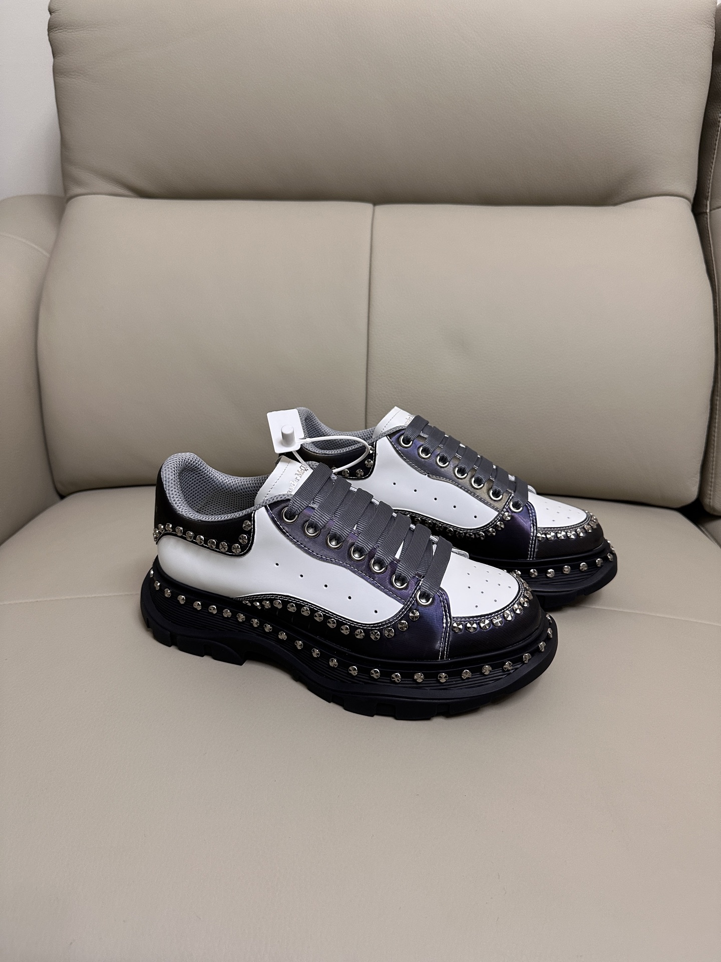 Alexander McQueen Women's Shoes Professional McQueen factory. Top version. Couple style — photo 6