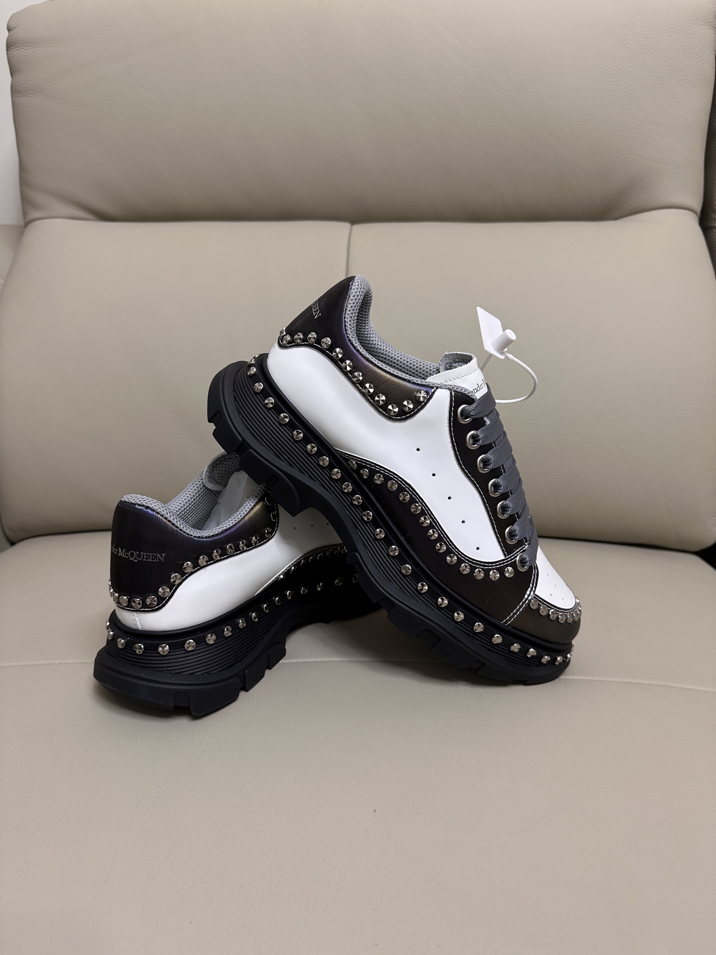 Alexander McQueen Women's Shoes Professional McQueen factory. Top version. Couple style — photo 5