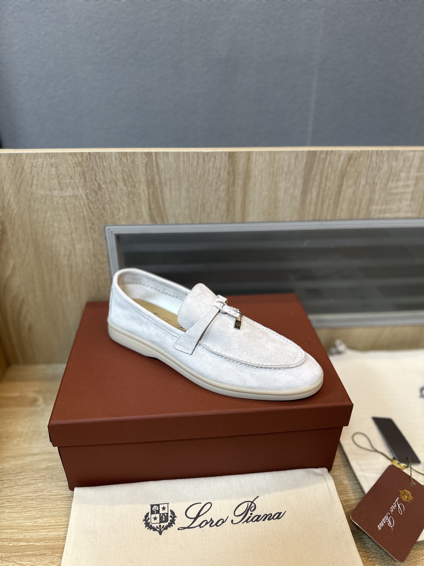 Loro Piana(男) Style Leather Men's Shoes Lookbook Reference image 1