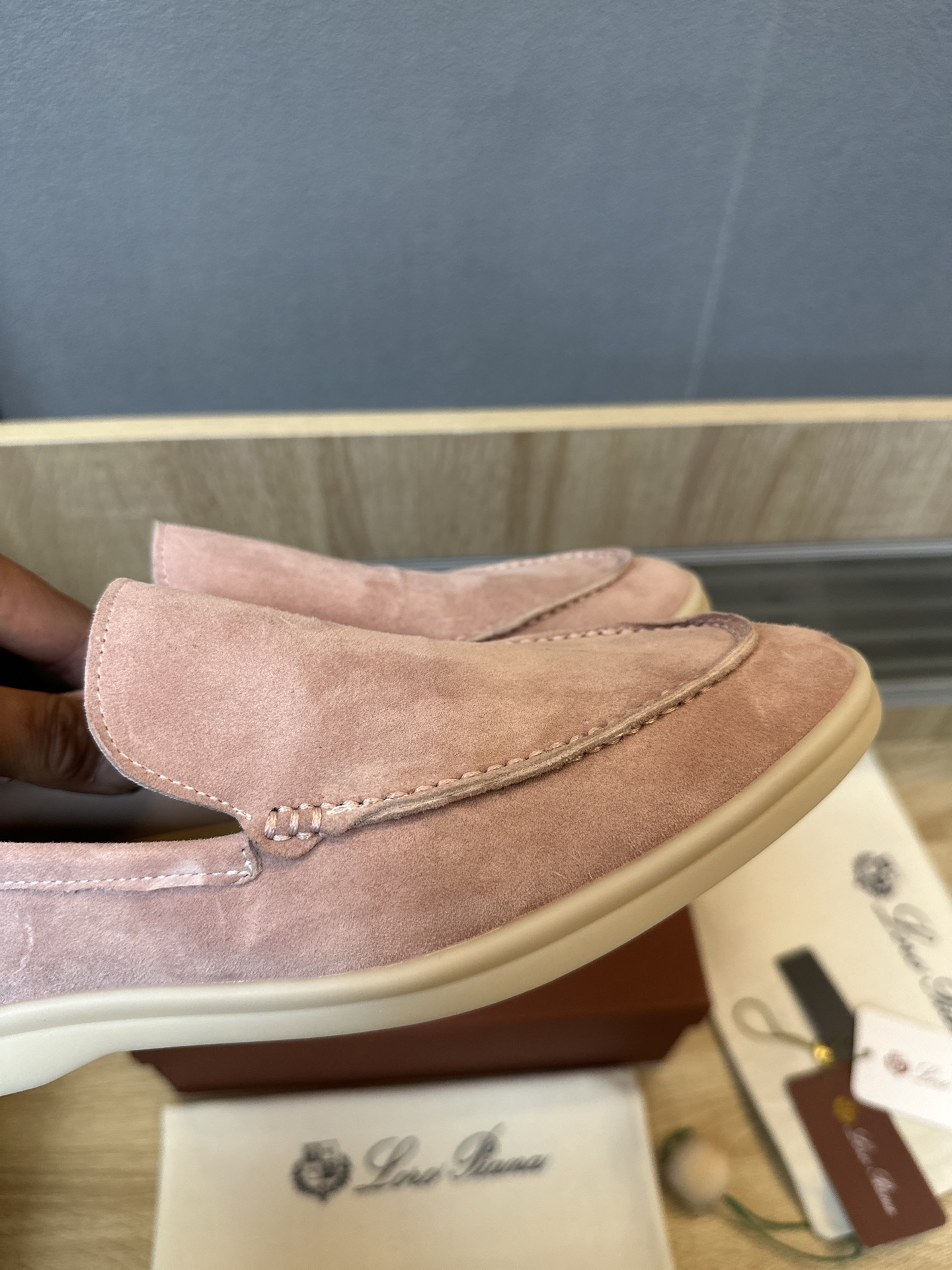 Loro Piana(男) Style Leather Men's Shoes Lookbook Reference image 1