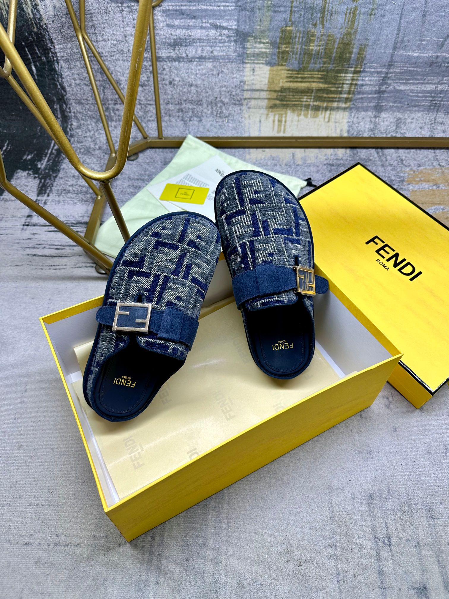 Fendi Men's Blue FF Chenille Jacquard Half-Covered Slippers with Buckle 6 a1739261481949 6614