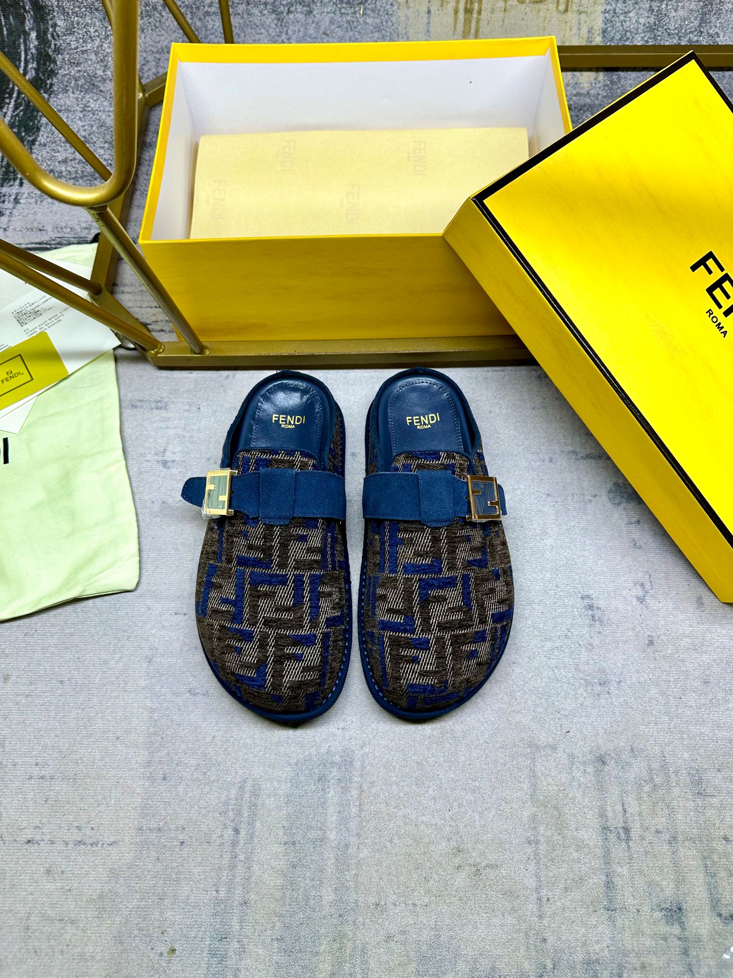 Fendi FF Motif Slippers with Decorative Buckle - Blue and Gray Chenille 5 a1739261549983 6348