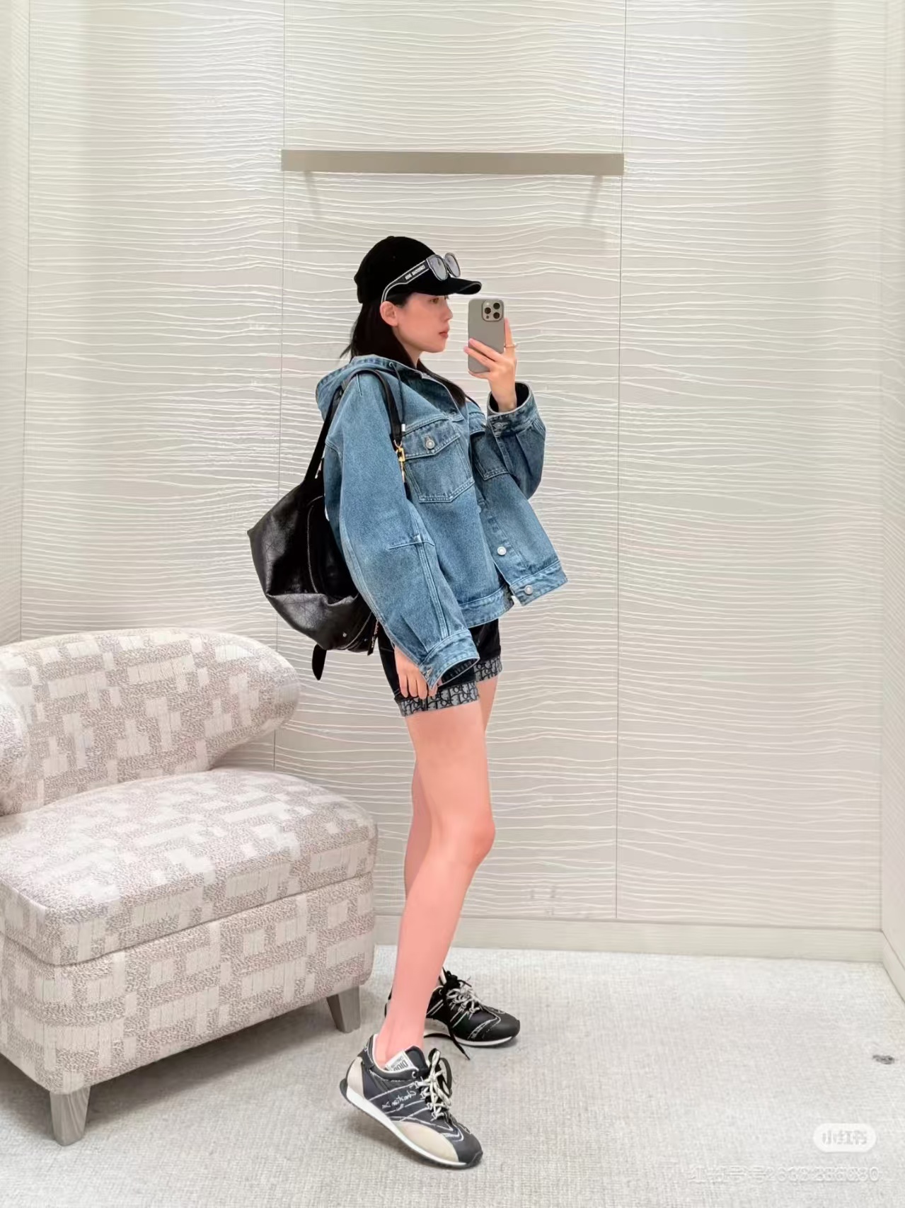 NO:258940,Black foot matching pictures, casual shoes/sports shoes, sneakers19860909黑色上脚搭配图,休闲鞋/运动鞋,sneakers,Women's Shoes