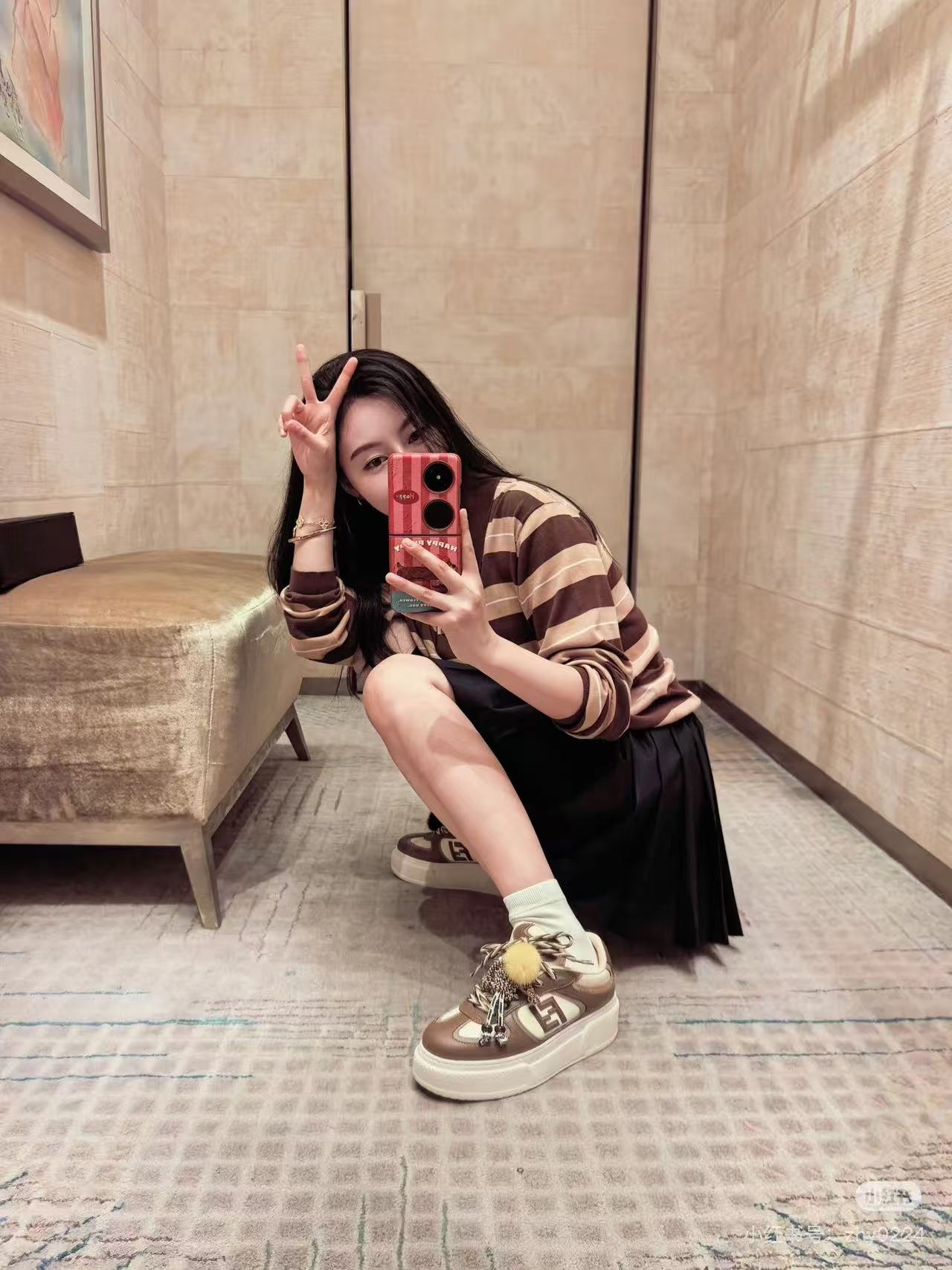 NO:613289,Brown and green upper toes, casual shoes/sports shoes, sneakers19860909棕色绿色上脚搭配,休闲鞋/运动鞋,sneakers,Women's Shoes