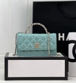 Chanel Sacs À Bandoulière & À Épaule Huile cire cuir 1 Chanel Sacs À Bandoulière & À Épaule Huile cire cuir