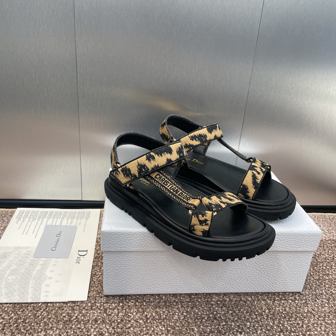 for sale cheap now
 Dior Shoes Sandals Embroidery Calfskin Cowhide Sheepskin TPU Spring/Summer Collection Vintage Beach