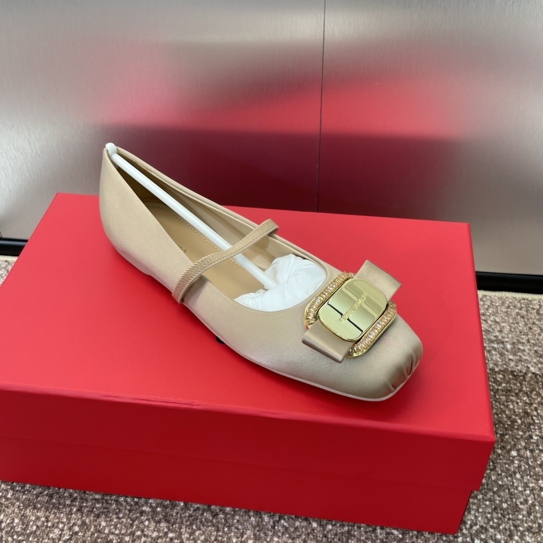 Ferragamo菲拉格慕2024春夏新款蝴蝶结浅口女鞋SF标志性蝴蝶结五金钻扣平底单鞋糖果色方头百搭芭