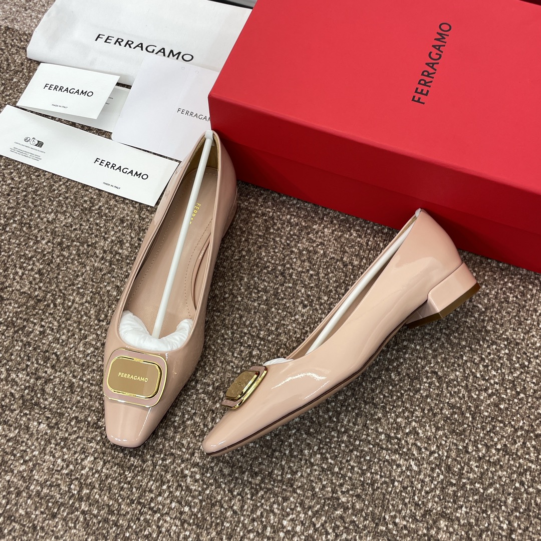 Ferragamo菲拉格慕2024春夏新款浅口女鞋SF标志性logo五金方扣低跟单鞋糖果色方头百搭小皮鞋