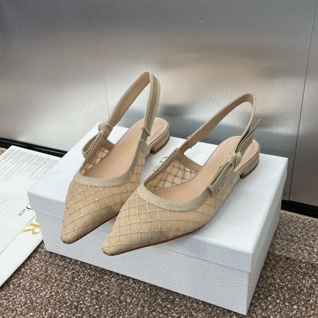 _dKs9sUuKkEY0olQE3U5ii-PC_hsYSJ1-yuIvQlw