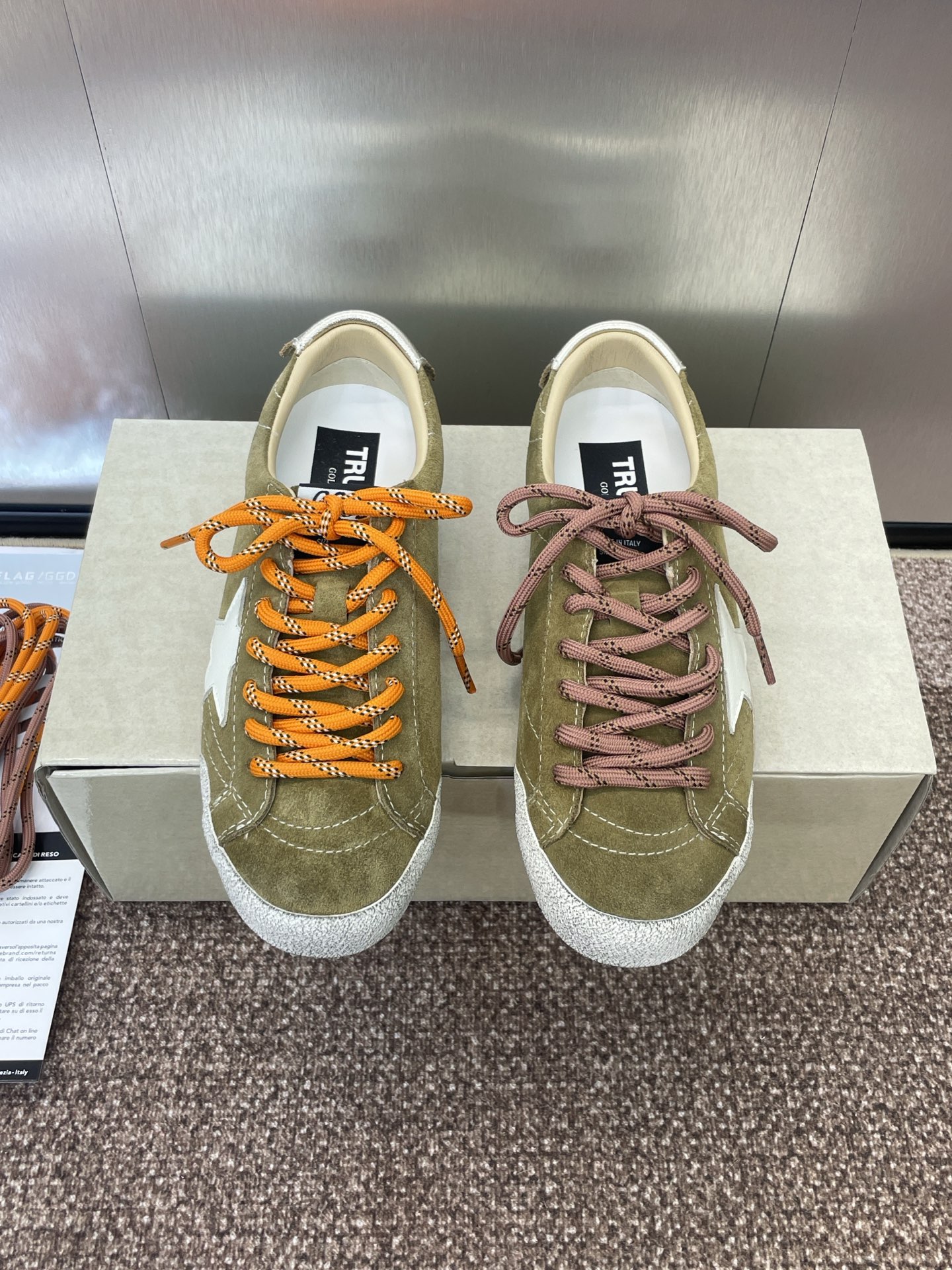 Golden Goos* Spring/Summer 2025 High-Top Sneakers with Original Materials, Internal Lift. - 图片 9
