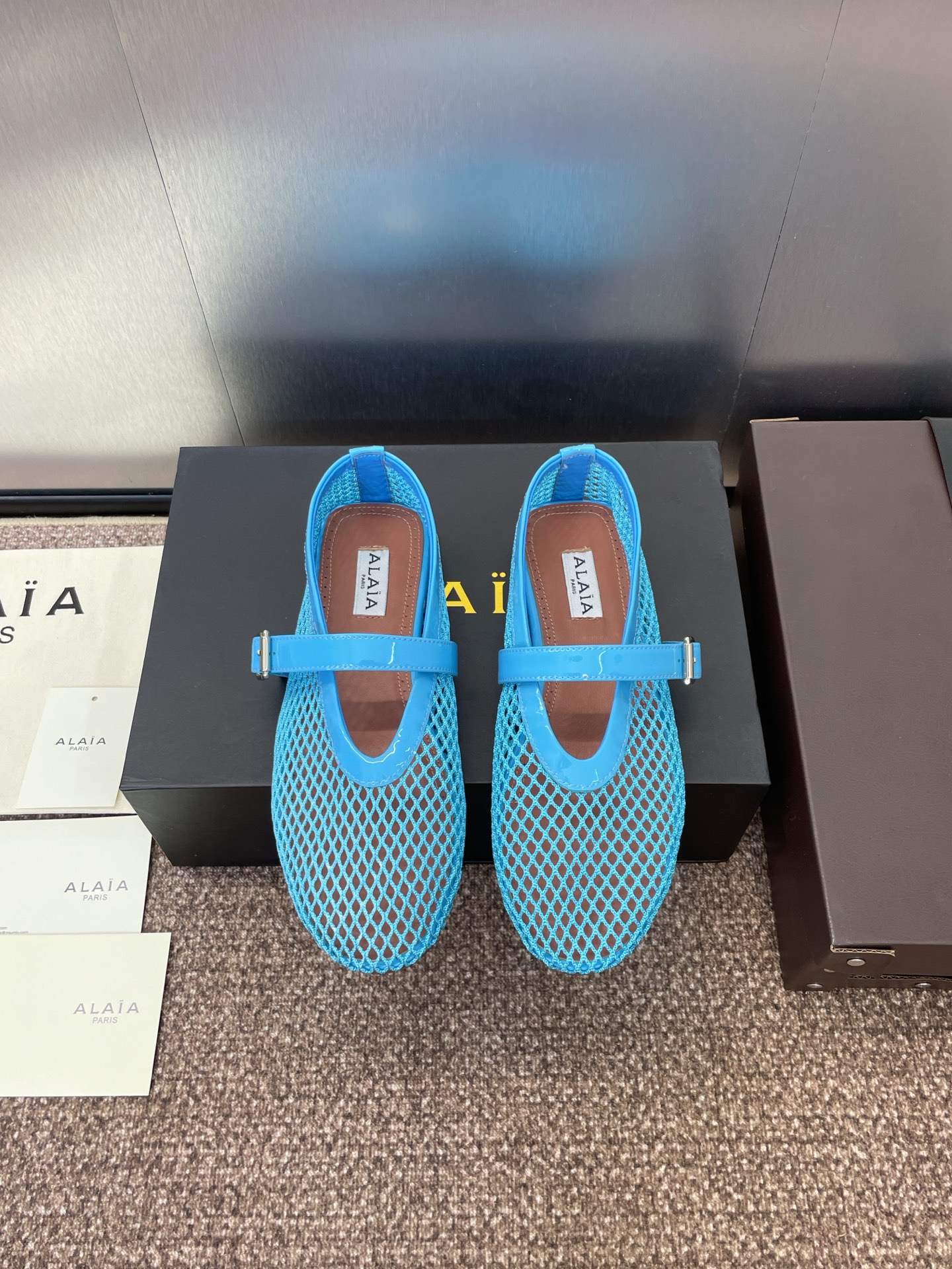 NO:420778,Ordinary box/original packaging Alaia spring and summer new fisherman mesh Mary Jane ballerina shoes ALAIA star same round toe color-blocked belt buckle punk style lazy loafer single shoes Material upper imported hollow mesh / beef patent leather + water dyed sheepskin lining + original mold open sole Size34-42 (34, 40, 41, 42, custom-made non-return), ballet shoes, alaia, loafers, mary jane, espadrilles, sheepskin19860909普通盒/原版包装 阿莱亚春夏新款渔夫网面玛丽珍芭蕾舞女鞋 ALAIA明星同款圆头拼色皮带扣朋克风懒人乐福单鞋 材质鞋面进口镂空网面/牛漆皮+水染羊皮内里+ 原版开模大底 Size34-42（34、40、41、42、定制不退换）,芭蕾舞鞋,alaia,loafers,mary jane,espadrilles,sheepskin,Women's Shoes